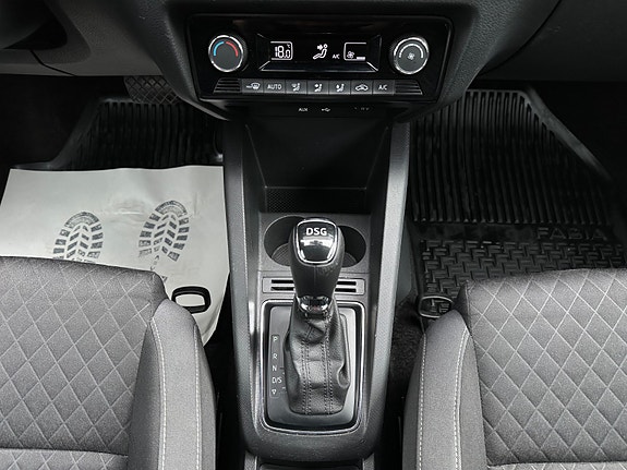 Skoda Fabia 27 of 30