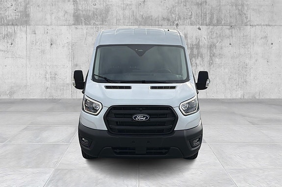 Ford Transit 12 of 13