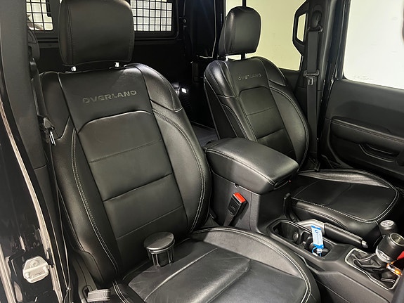 Jeep Gladiator 24 of 30