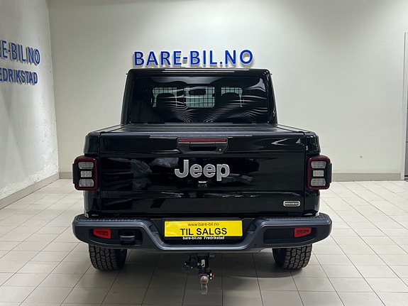 Jeep Gladiator 12 of 30