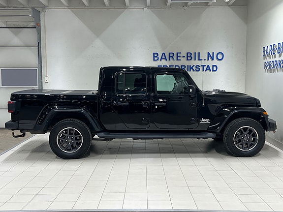 Jeep Gladiator 13 of 30