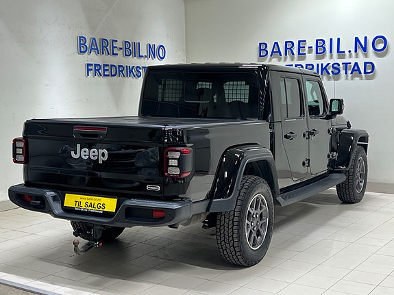 Jeep Gladiator 14 of 30