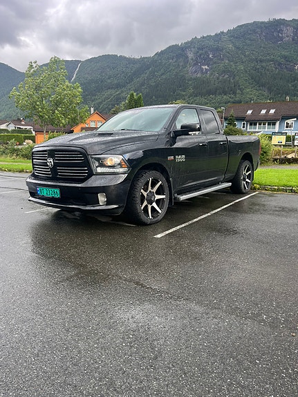 Dodge RAM 3 of 9