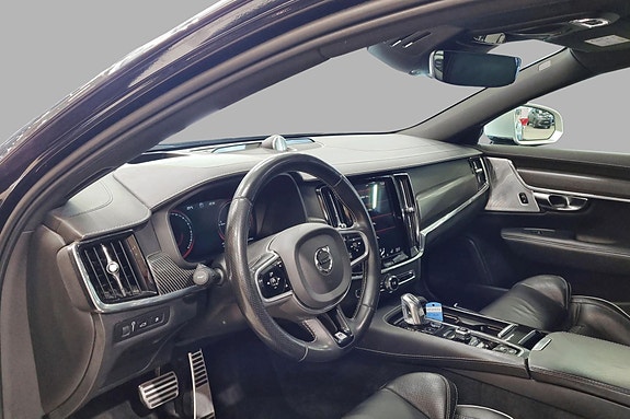 Volvo S90 10 of 23