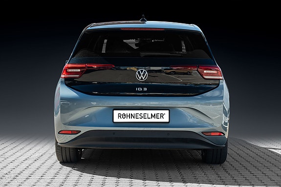Volkswagen ID.3 4 of 23