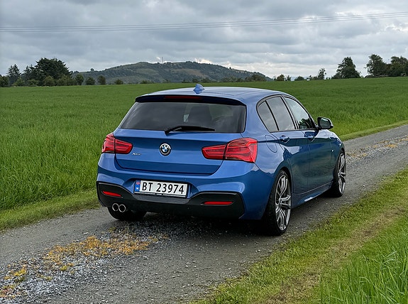 BMW 120d 3 of 27
