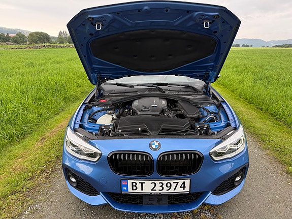 BMW 120d 18 of 27