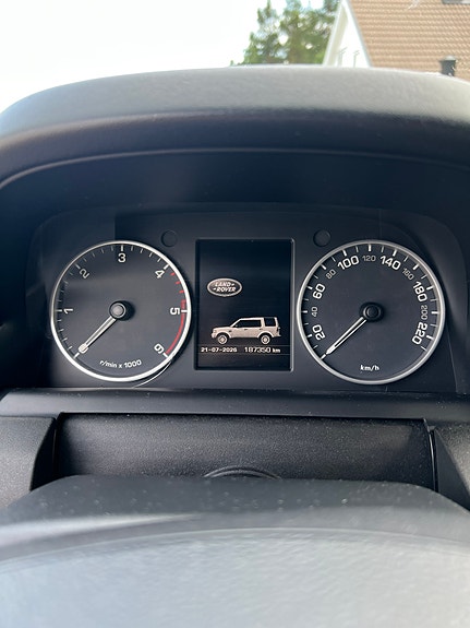 Land Rover Discovery 4 7 of 25