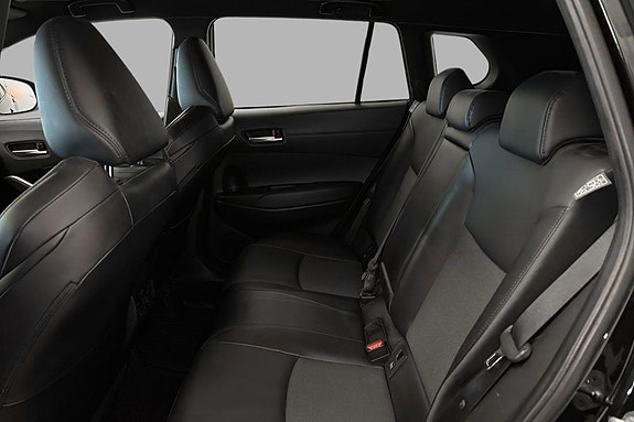 Toyota Corolla Cross 18 of 21