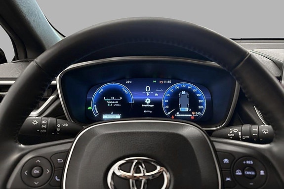 Toyota Corolla Cross 14 of 21