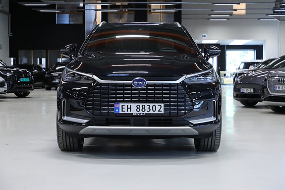 BYD Tang 3 of 5
