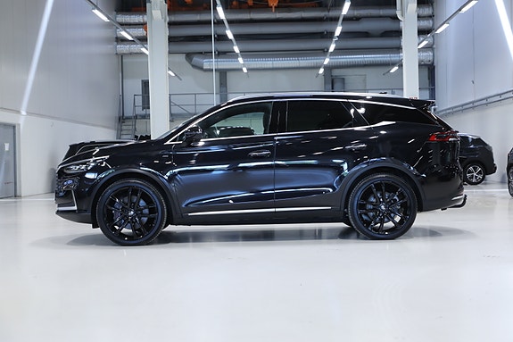 BYD Tang 4 of 5
