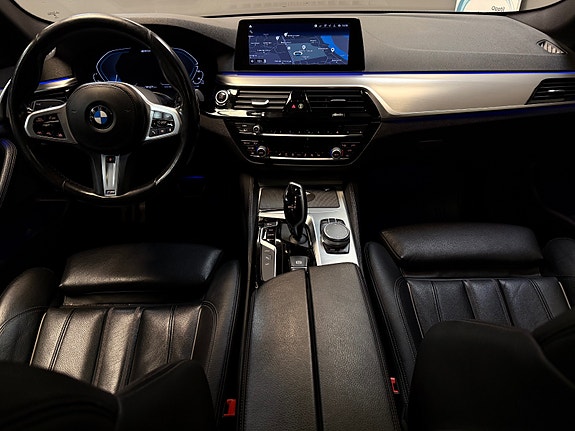 BMW 530e 30 of 30