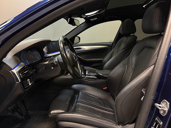 BMW 530e 26 of 30