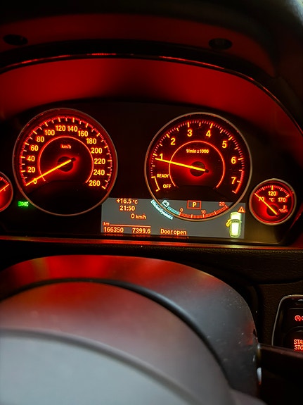 BMW 316i 27 of 30