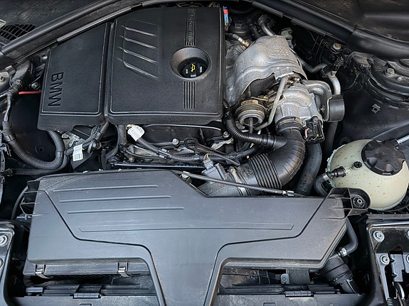 BMW 316i 23 of 30