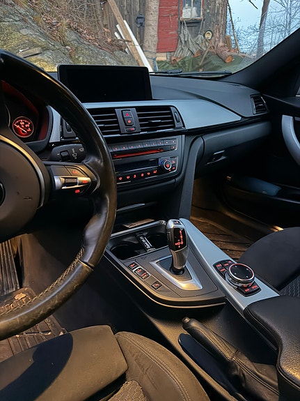 BMW 316i 10 of 30
