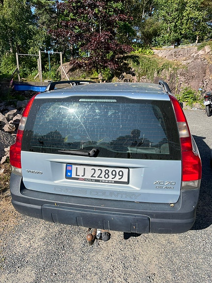 Volvo XC70 3 of 10