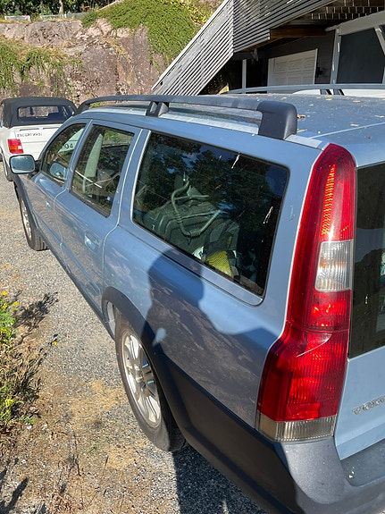 Volvo XC70 4 of 10