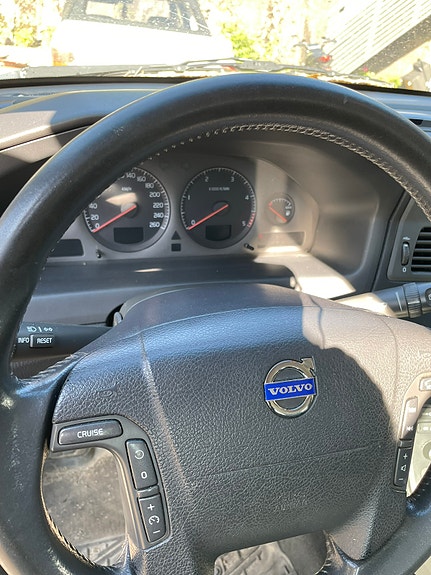 Volvo XC70 5 of 10