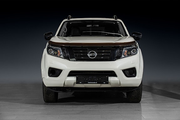 Nissan Navara 2 of 5