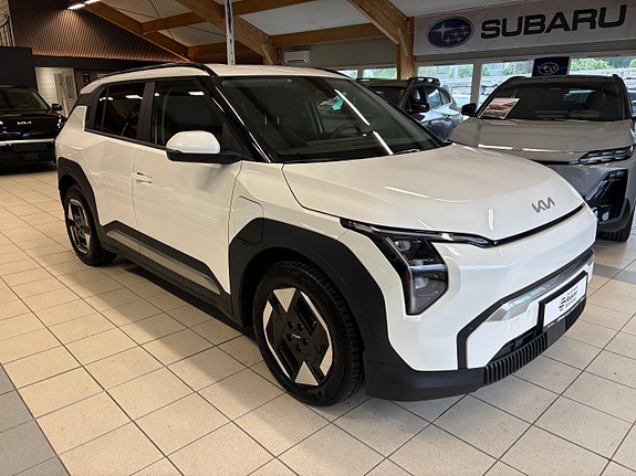 Kia EV3 6 of 21