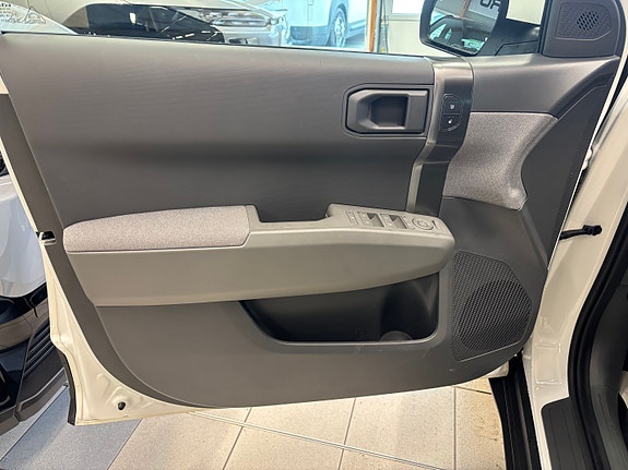 Kia EV3 8 of 21