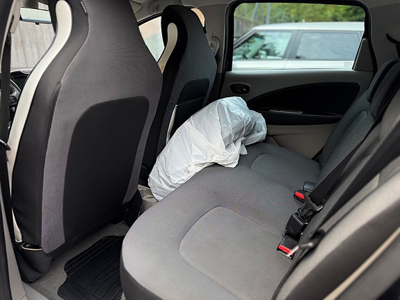 Renault Zoe 14 of 30