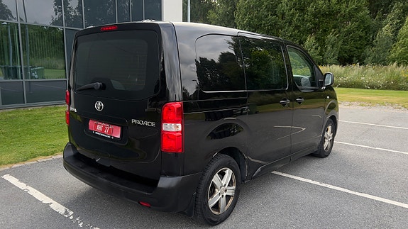 Toyota Proace 3 of 19