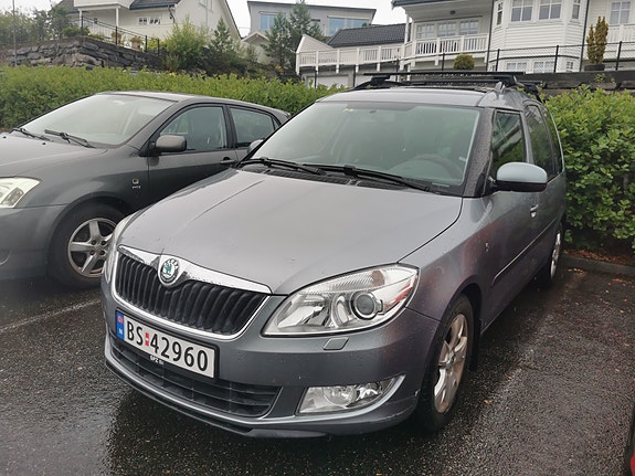 Skoda Roomster 2 of 5