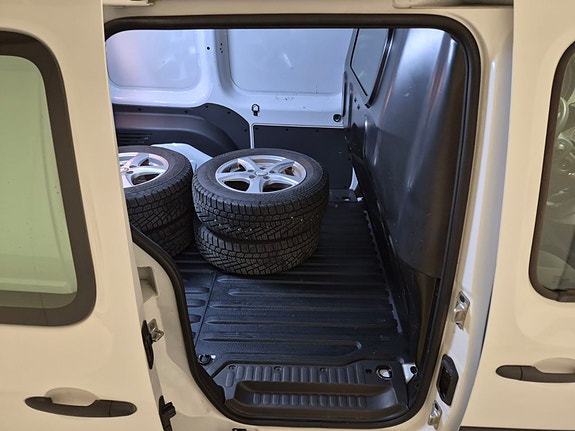 Renault Express 10 of 17