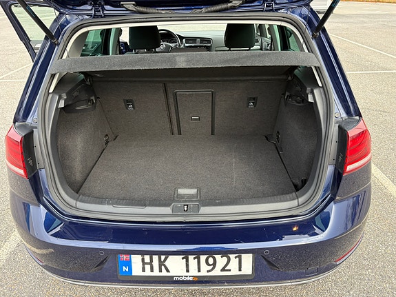 Volkswagen Golf VII 13 of 16