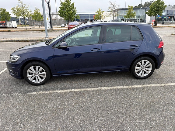 Volkswagen Golf VII 3 of 16