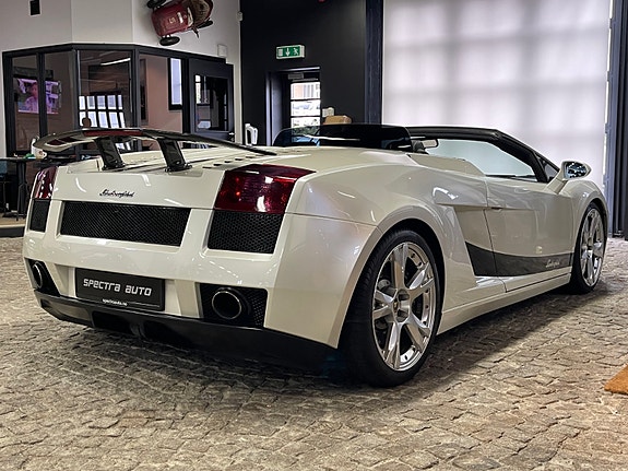 Lamborghini Gallardo 16 of 29