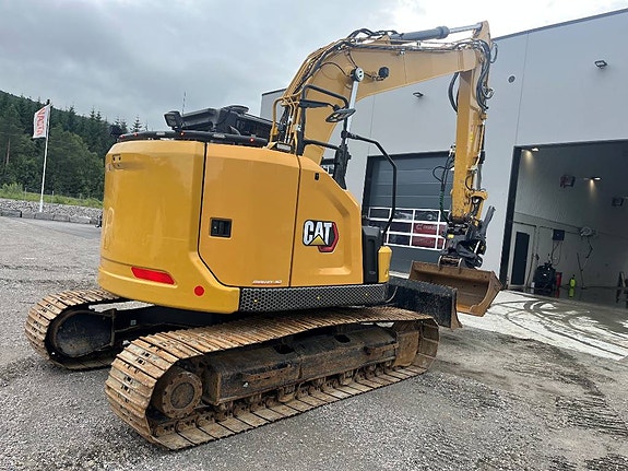 Cat 315 3 of 7