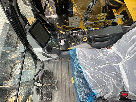 Cat 315 7 of 7