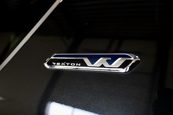 SsangYong Rexton W 17 of 30