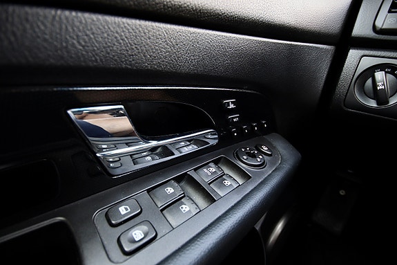 SsangYong Rexton W 24 of 30