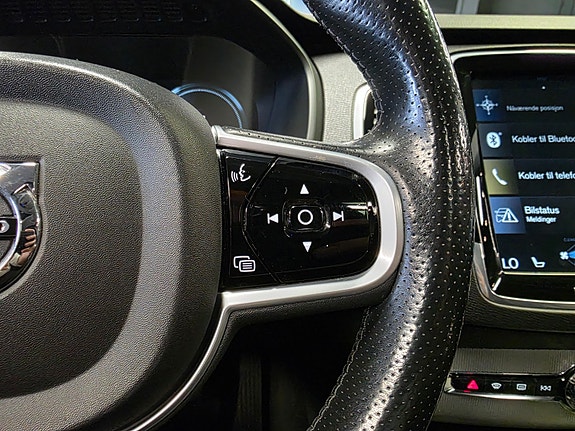 Volvo XC90 20 of 30