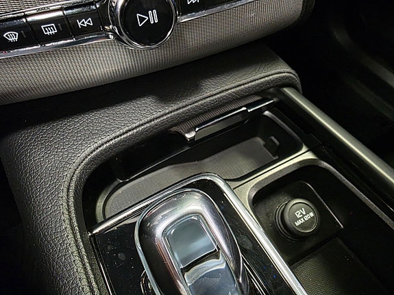 Volvo XC90 25 of 30