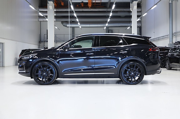 BYD Tang 4 of 5