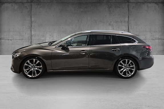 Mazda 6 2 of 5