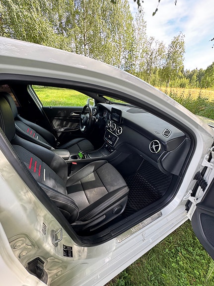 Mercedes-Benz A180 21 of 22