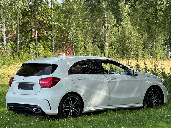Mercedes-Benz A180 11 of 22