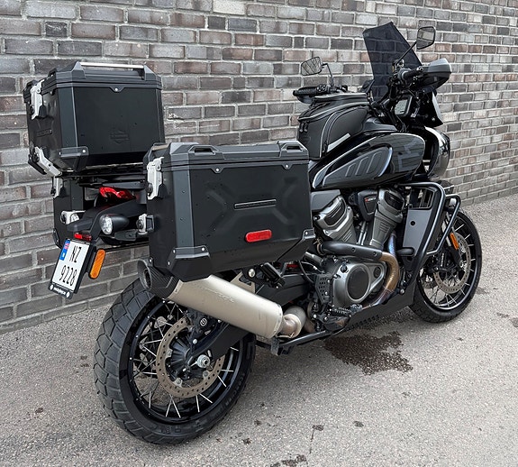 Harley-Davidson RA1250S Pan America 2 of 5