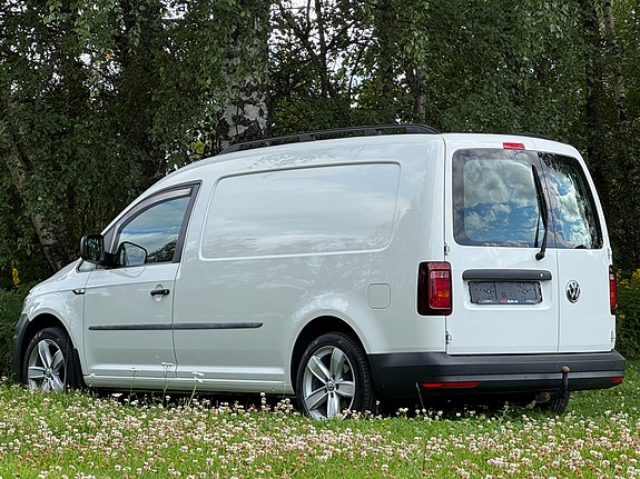 Volkswagen Caddy Maxi 10 of 18