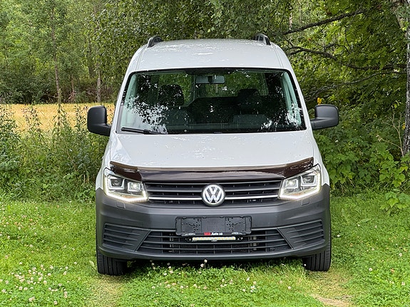 Volkswagen Caddy Maxi 3 of 5