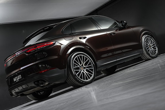 Porsche Cayenne Coupe 12 of 30