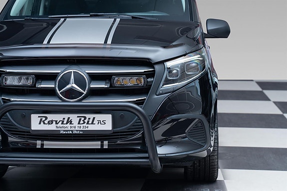Mercedes-Benz Vito 119 2 of 5