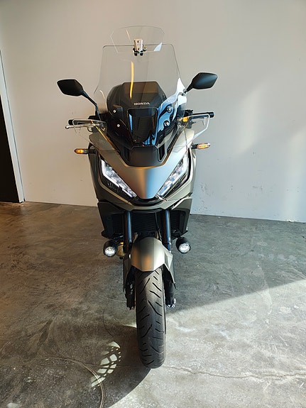 Honda NT 1100 DCT - MED NY SERVICE - og godt utstyrt!! 2 of 5